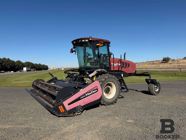 2016-macdon-m155e4-windrower-image-5