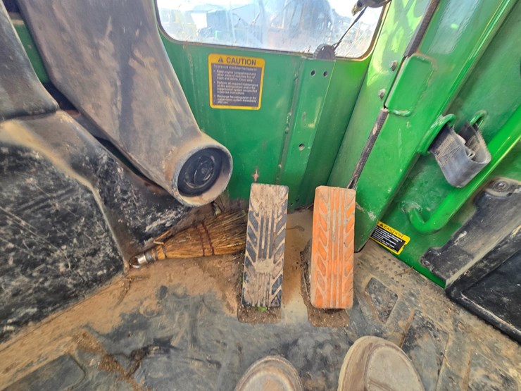 2020-john-deere-2020-image-52