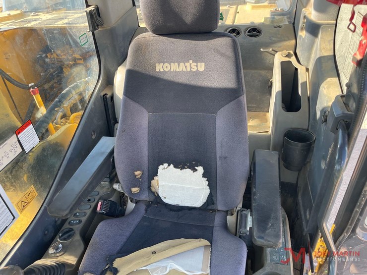 2014-komatsu-pc240-lc-10-image-19