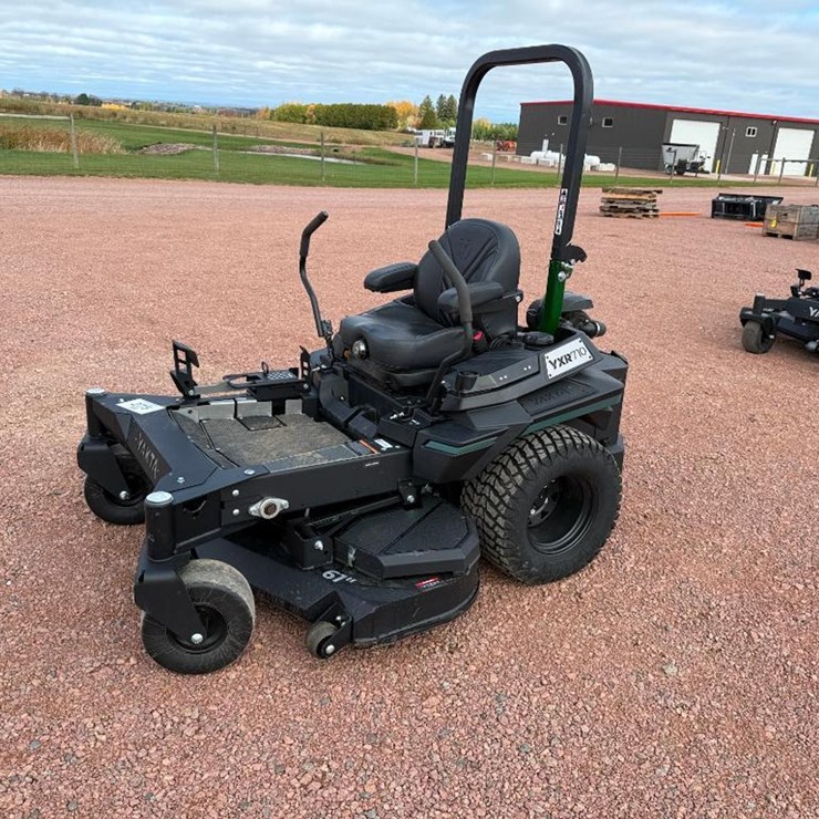 2025 YAKTA YXR710
