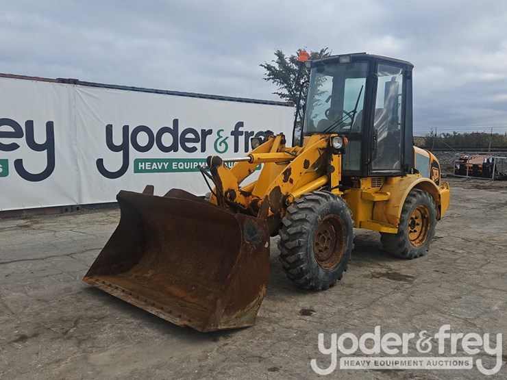 jcb-407b-image-38