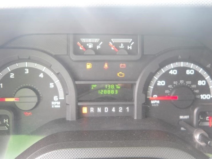 2016-ford-e450-image-21
