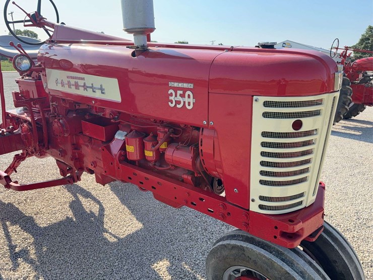 farmall-350-image-10