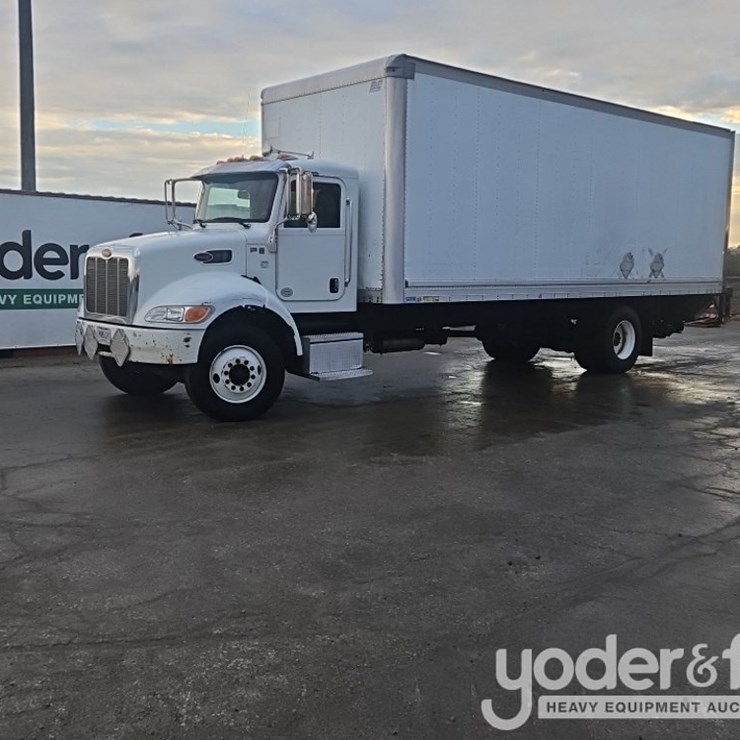 2016 PETERBILT 337