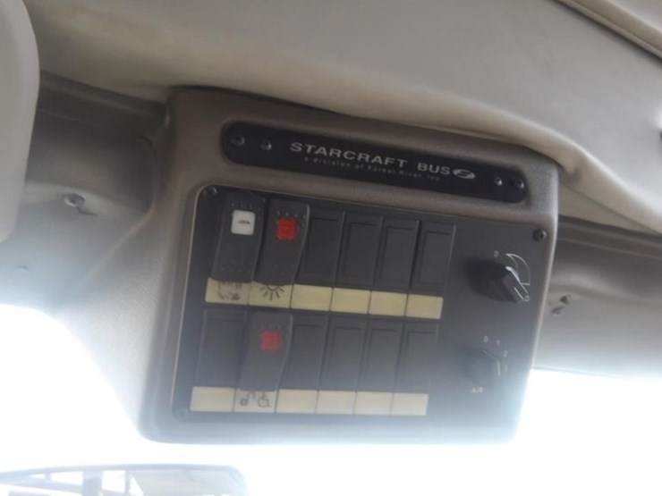 2016-ford-e450-image-22