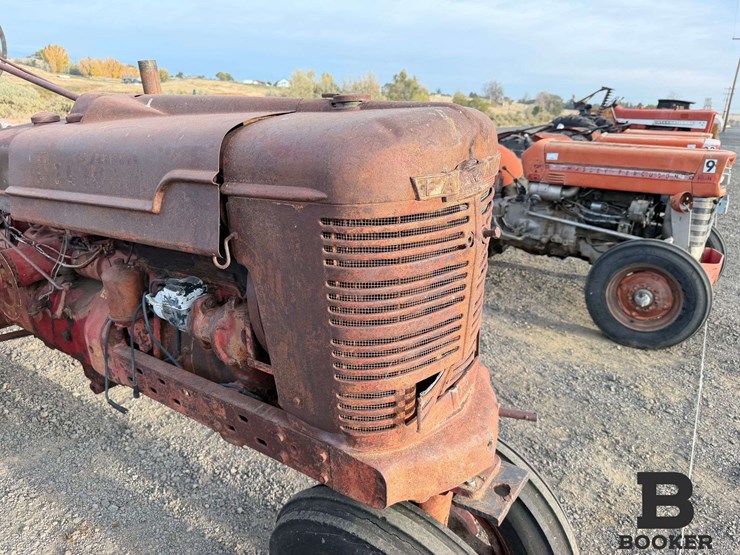 farmall-model-h-tractor---non-running-image-6