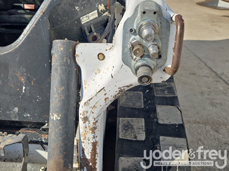 2021-bobcat-t66-image-27