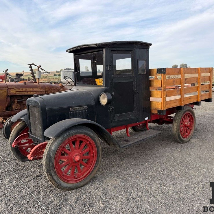 1922 International Truck - Non Running