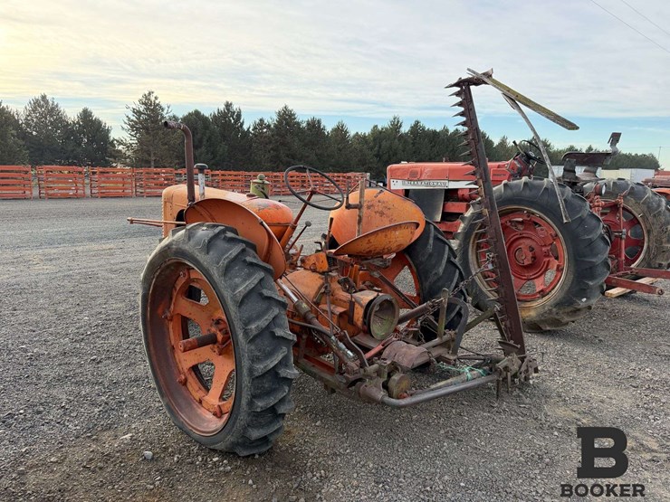 1948-case-model-sc-tractor-w/sickle-mower---non-running-image-3