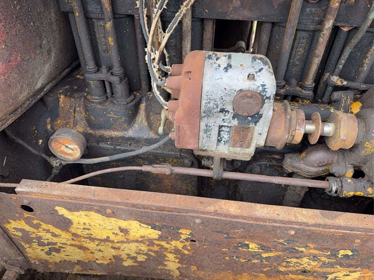 caterpillar-twenty-five-image-17