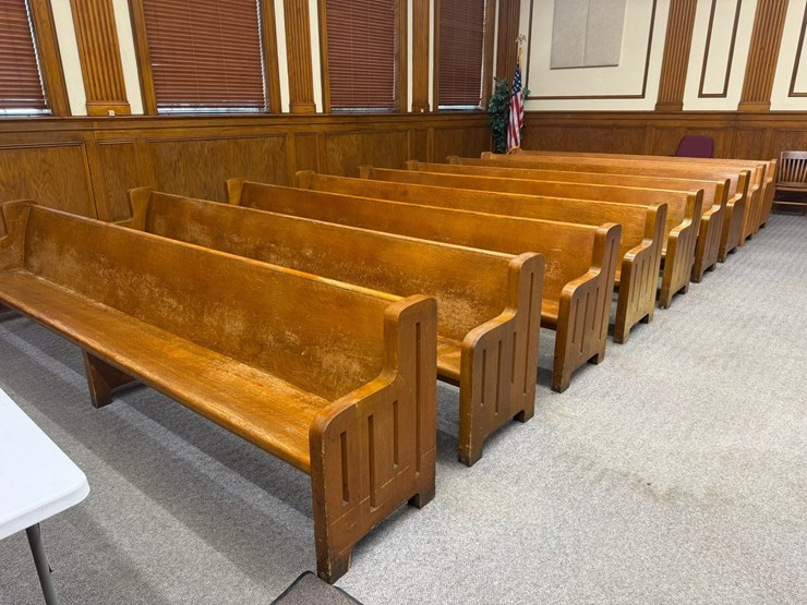 #46849-•-lot-of-(5)-pews-inv#46849-image-1