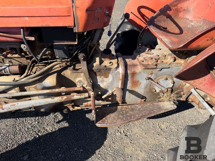 1964-massey-ferguson-35-tractor-image-23