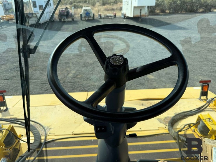 2016-new-holland-260gms-image-91