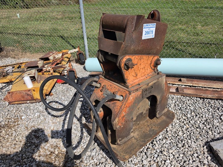 #26678-•-npk-excavator-tamper-image-2