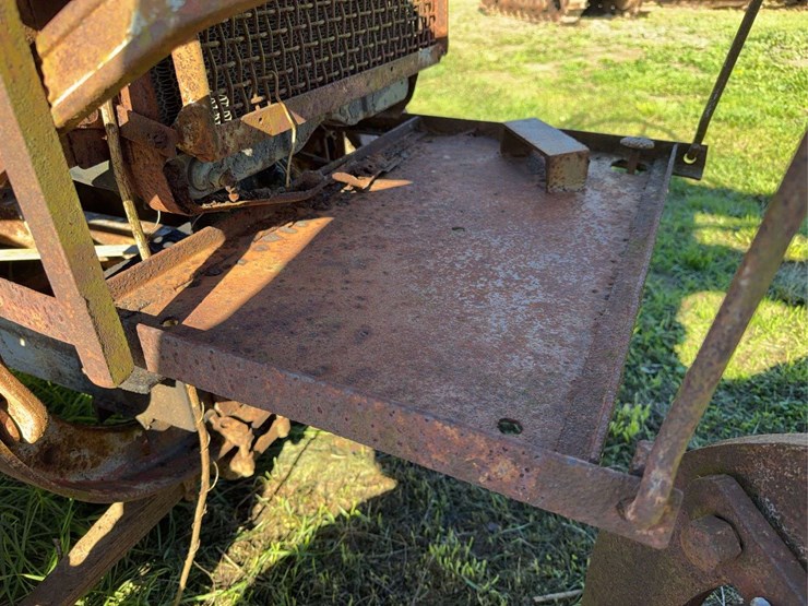 fordson-trackson-road-grader-image-42