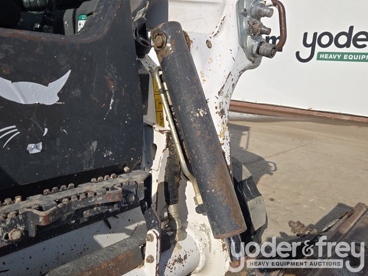 2021-bobcat-t66-image-24
