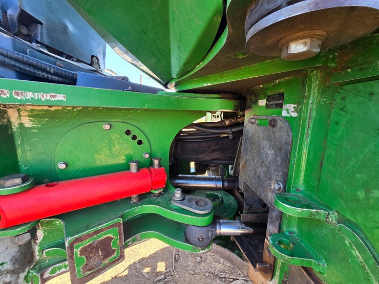 2020-john-deere-2020-image-59