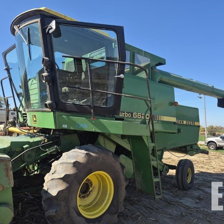 JOHN DEERE 6620