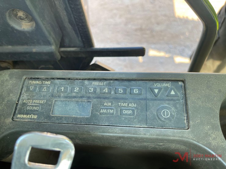 2014-komatsu-pc240-lc-10-image-22