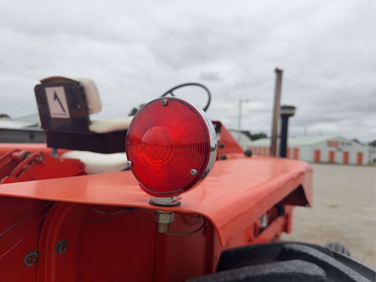 1969-allis-chalmers-one-ninety-xt-series-iii-diesel-image-41
