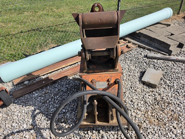 #26678-•-npk-excavator-tamper-image-7