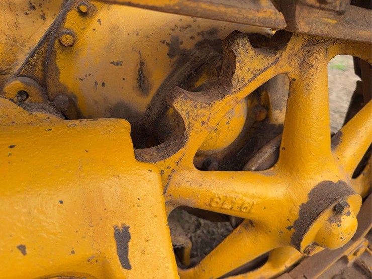 caterpillar-2-ton-image-43