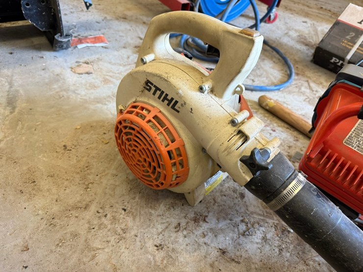 #54918-•-lot-of-stihl-leaf-blower,-yard-tools-&-light-inv#54918-image-8