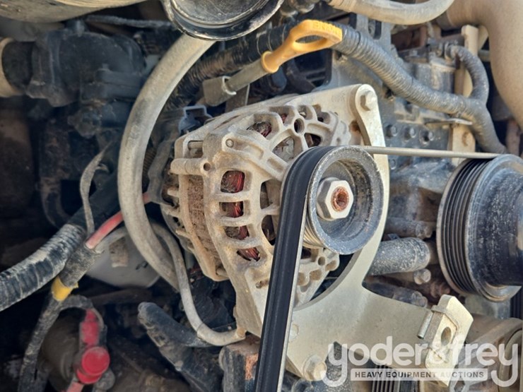 2021-bobcat-t66-image-37