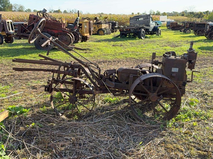 centaur-tractor-image-5