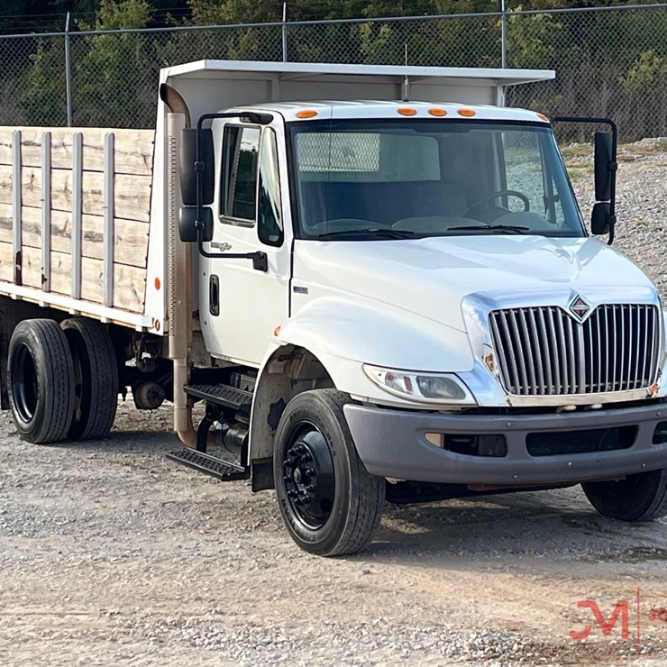 2012 INTERNATIONAL DURASTAR 4300