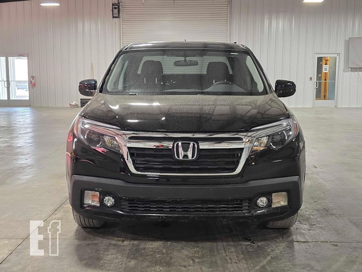 2017-honda-ridgeline-image-7