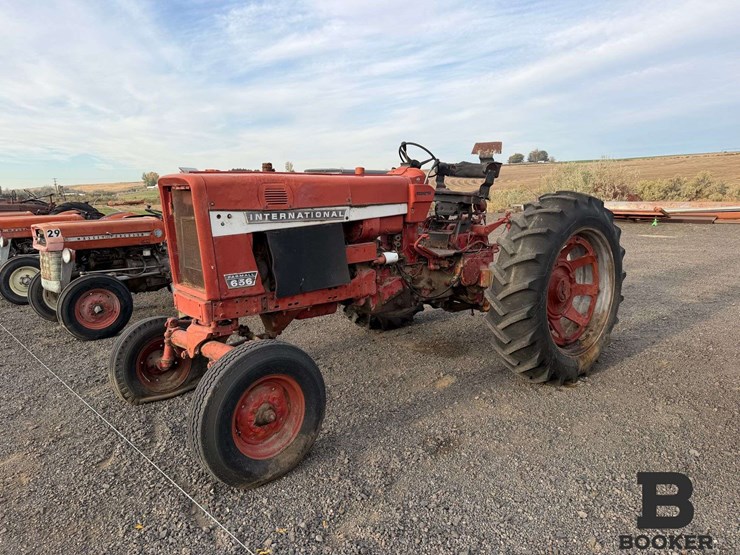 1967-international-farmall-656-tractor---non-running-image-1
