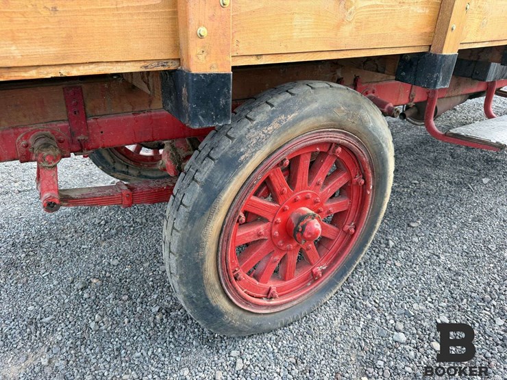 1922-international-truck---non-running-image-20