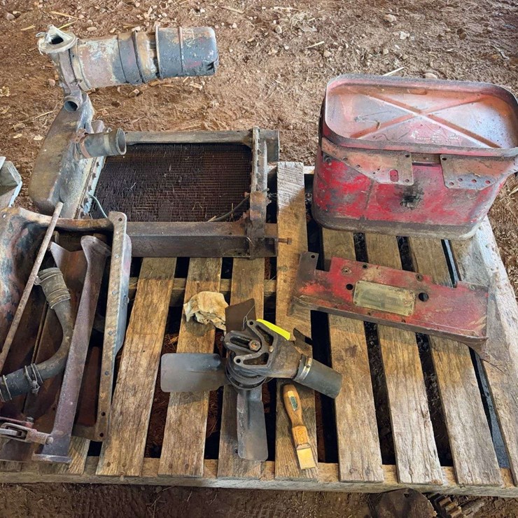 McCormick I12/W12 Parts