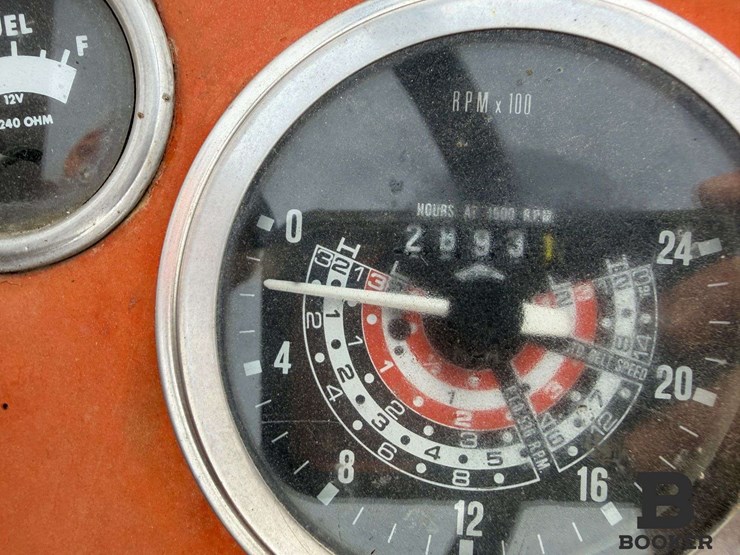 1969-massey-ferguson-135-tractor---non-running-image-23