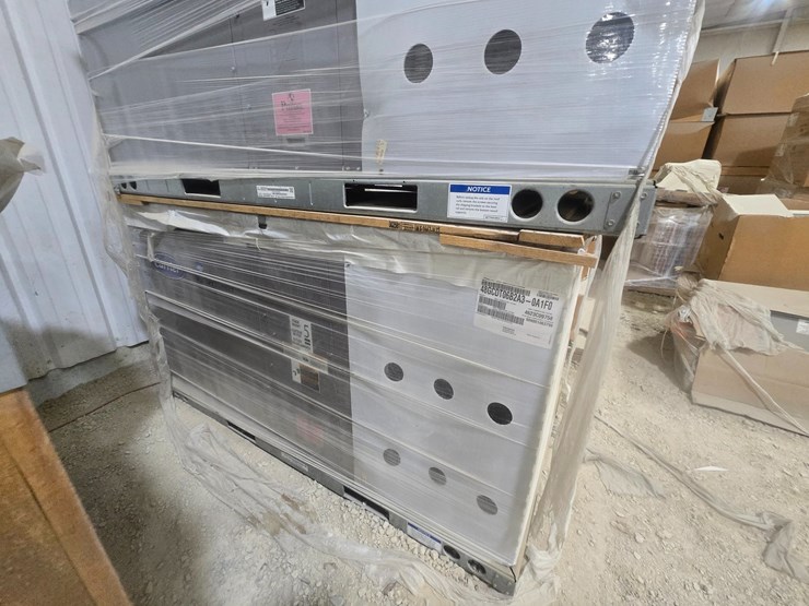 #246891-•-lot-of-commercial-hvac-image-48