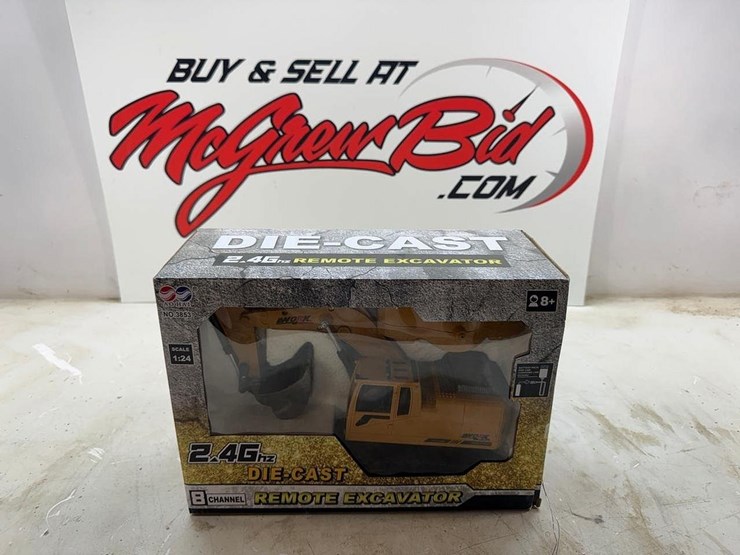 excavator-toy-image-1