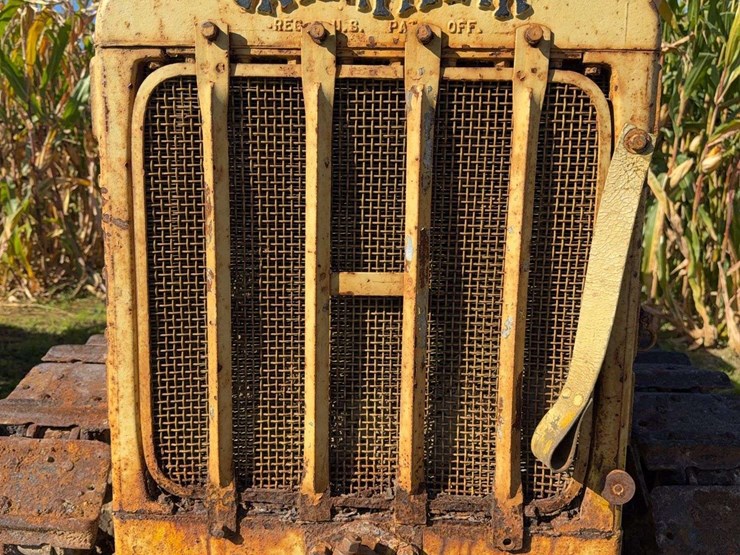 caterpillar-ten-image-9