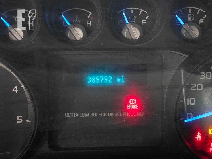 2015-ford-f750-xl-sd-image-13