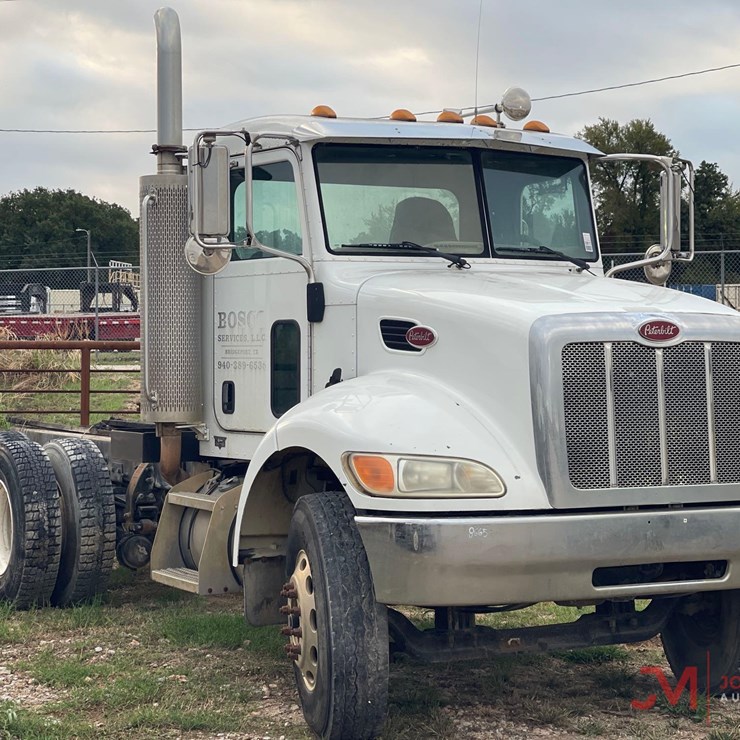 2006 PETERBILT 335