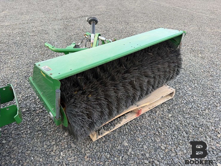2019-john-deere-1575-lawn-mower---city-of-richland-surplus-image-36