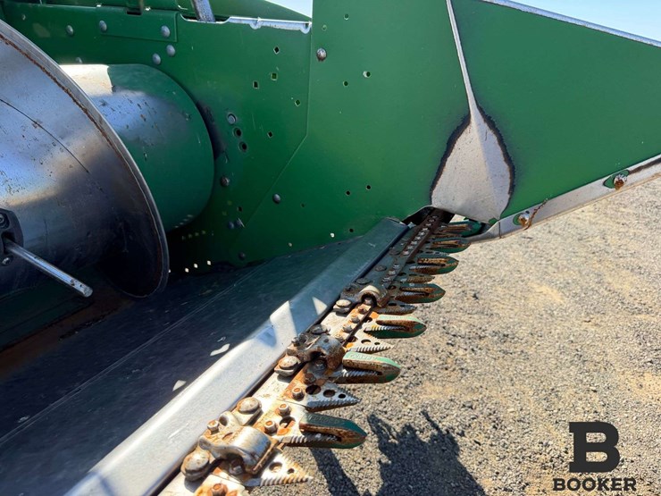 2009-john-deere-630r-platform-header-image-39