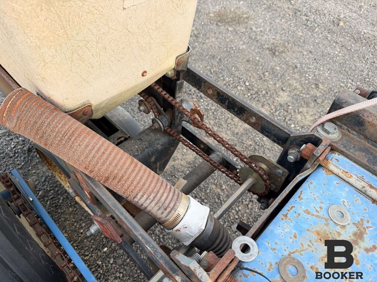almaco-ak4rpp-corn-planter-image-15