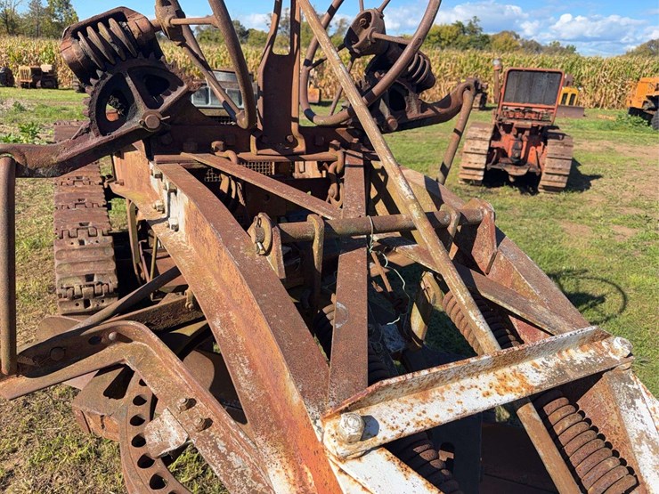 fordson-trackson-road-grader-image-39