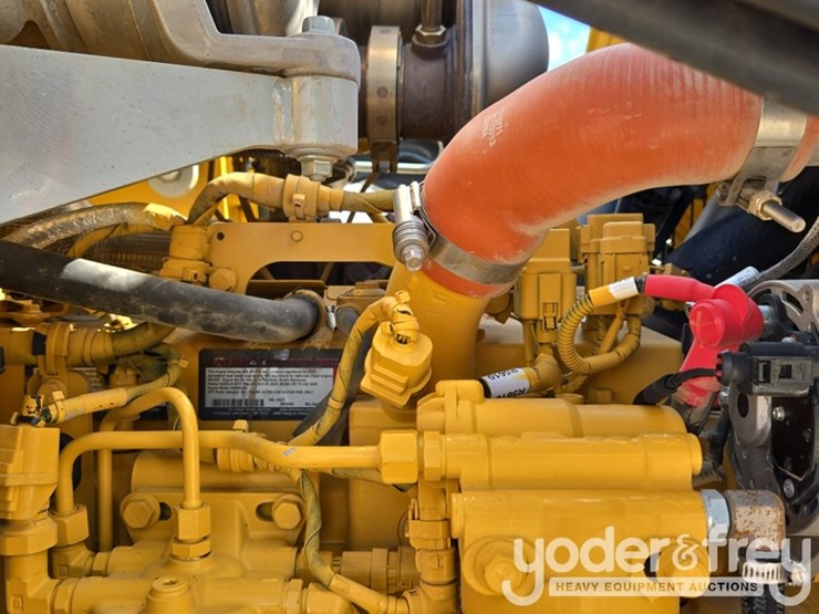 2022-deere-310sl-image-50