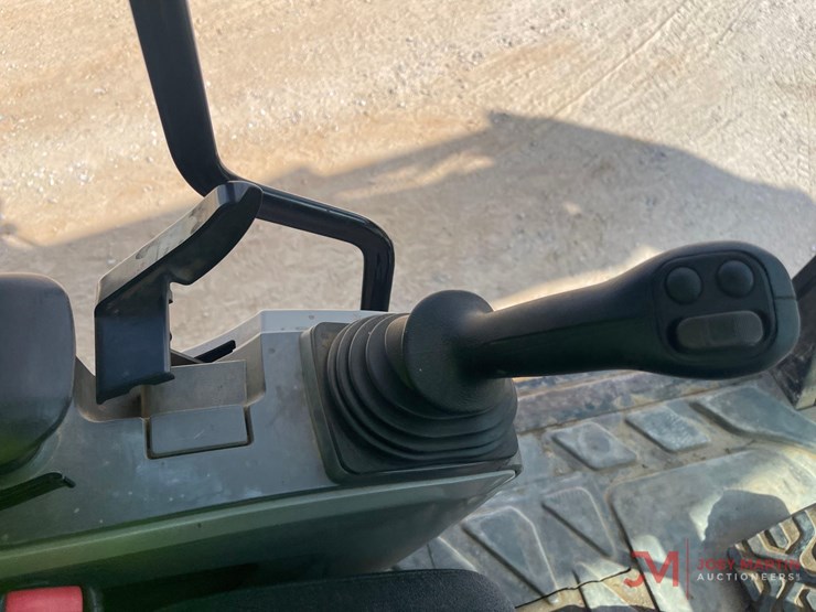 2013-caterpillar-320el-image-24