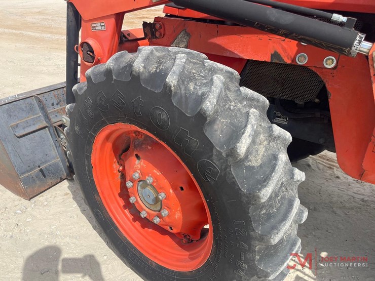 kubota-m9000-image-12