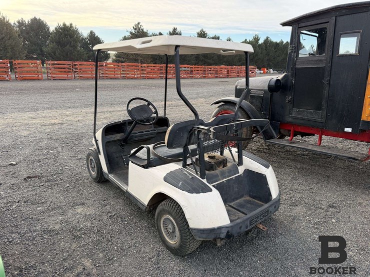ez-go-golf-cart---non-running-image-2