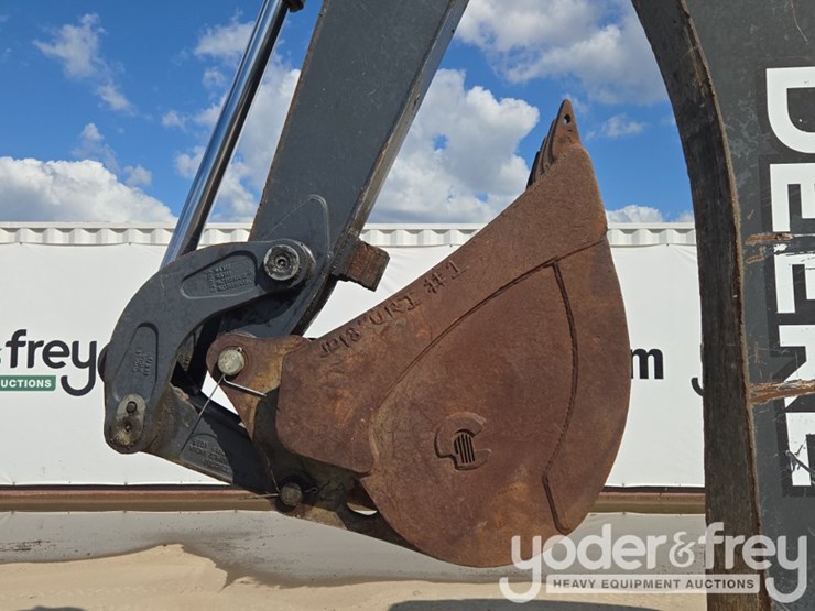 2015-deere-310sk-image-17
