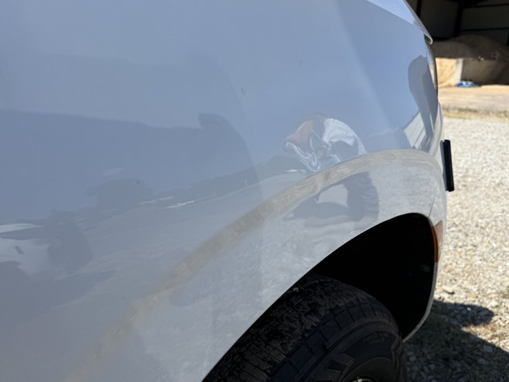 2021-chevrolet-tahoe-image-17